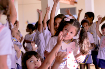 Foto - Dia do Circo - Escola Municipal Leila Domingos Chaerke